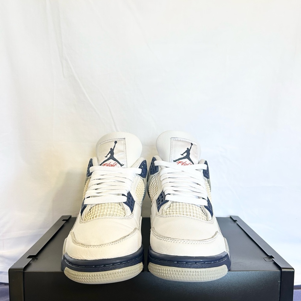 Jordan 4 Retro Midnight Navy Size 8 DH6927-140 2022 PRE-OWNED - Picture 8 of 9